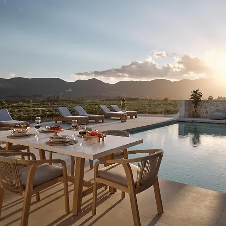 Villa Armela Villa, With Pool & Captivating Views, By Thinkvilla Kalipádo