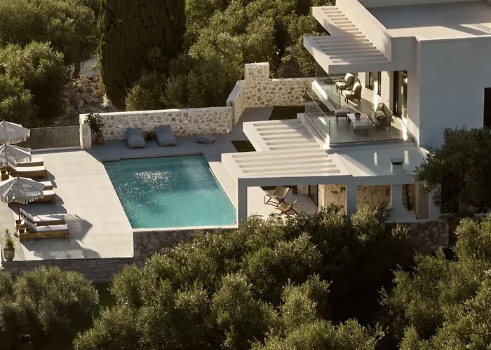 Armela Villa, With Pool & Captivating Views, By Thinkvilla *