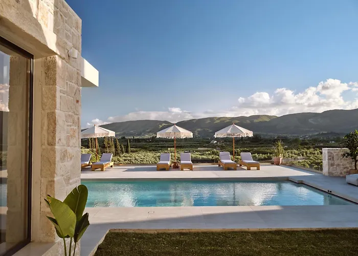 Armela Villa, With Pool & Captivating Views, By Thinkvilla فيلة *